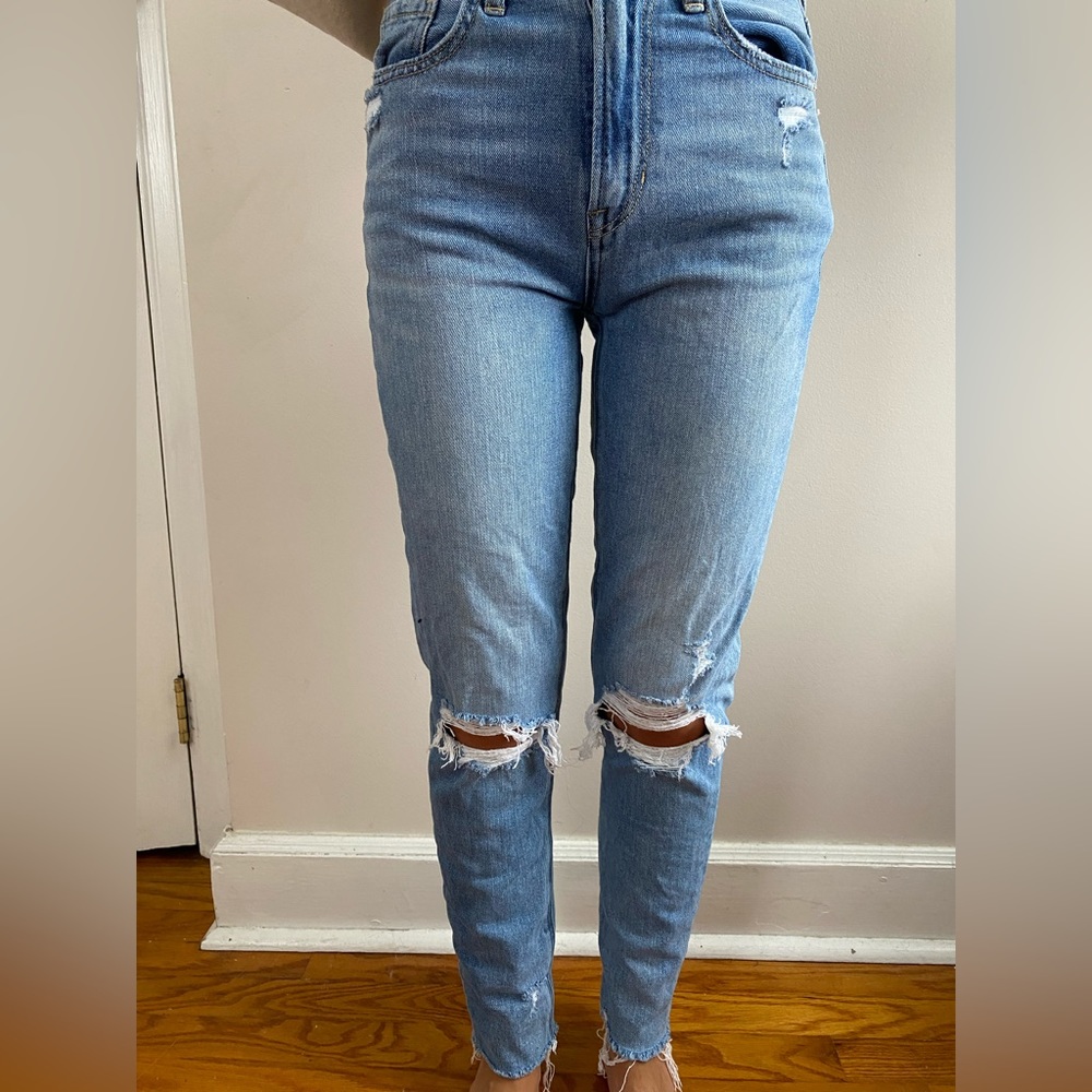 American Eagle Light Wash Distressed Mom Jean